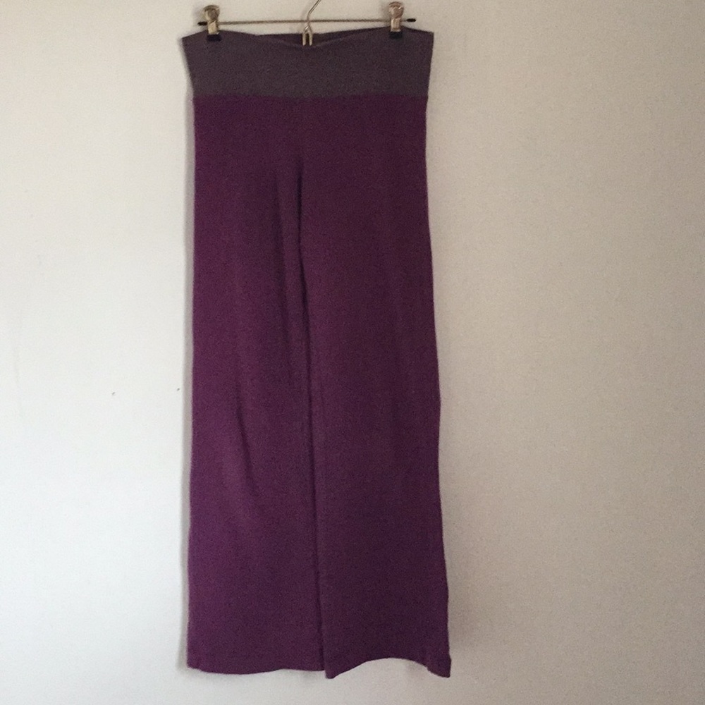 Be present  yoga pants